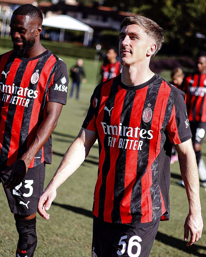 爱游戏入口-关于AC米兰发布备战花絮；今晚再遭质疑；NBA总决赛任务艰巨；年轻球员得到机会的信息