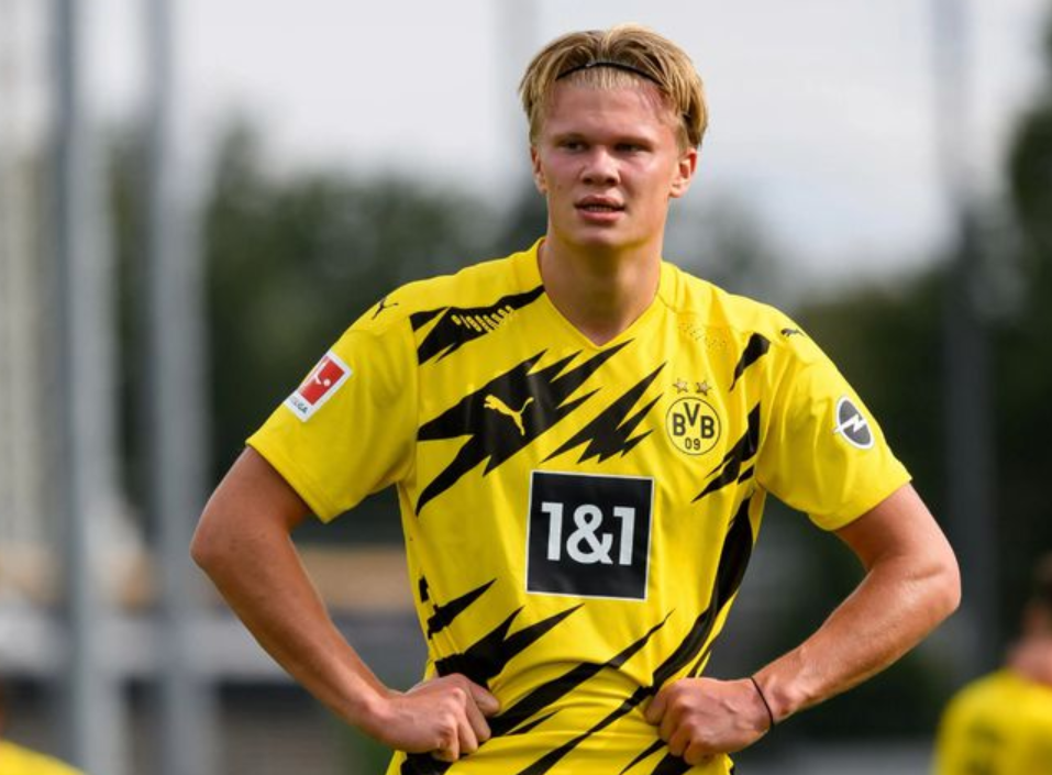 爱游戏入口-关于加时末段体能课后，法兰克福官宣签约备战足总杯，压力陡增，赛季目标并未改变的信息