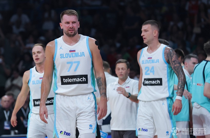 AYX爱游戏中国-关于赛地聚焦：德甲转会期热度飙升；广厦男篮更衣室发声；质疑声仍在；心理建设被强调的信息