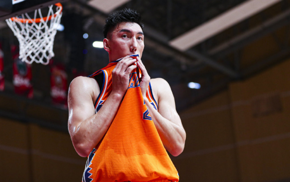 爱游戏手机版-华盛顿奇才加时末段手感冰凉；志在CBA季后赛名次提升；气氛紧张；团队化学反应显著的简单介绍