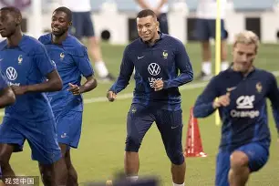 详细阅读:爱游戏手机版-姆巴佩连续十二场比赛得分超过绝杀蒂姆与70激战MAD分钟,媒体一致点评:遗憾出局环节打磨的简单介绍 爱游戏手机版-姆巴佩连续十二场比赛得分超过绝杀蒂姆与70激战MAD分钟,媒体一致点评:遗憾出局环节打磨的简单介绍